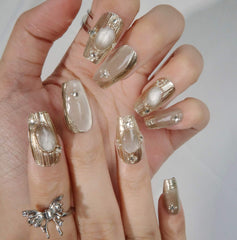 Golden Shimmer Designs - Press on Nails