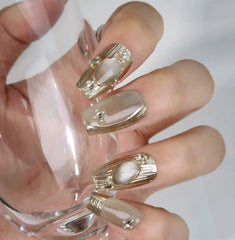 Golden Shimmer Designs - Press on Nails