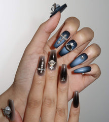 Mystic Saturn Design - Press on Nails