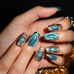 Oceanic Shimmer Design - Press on Nails